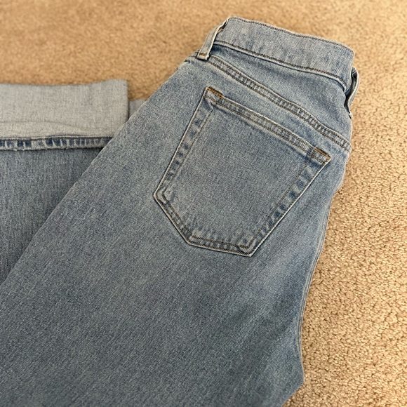 Abercrombie and Fitch Low Rise Baggy Jean Double Cuff - Picture 4 of 4